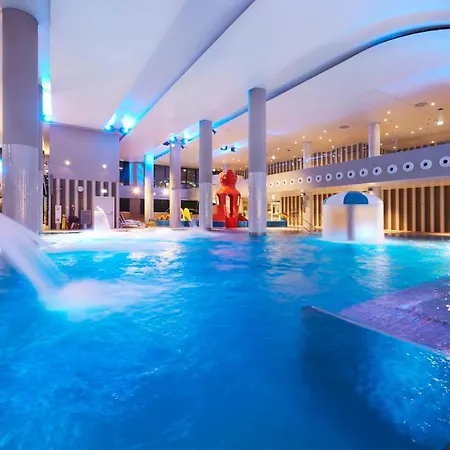 Vacationclub - Baltic Park Promenada 20 5.3.4 * 슈비노우이스쳬